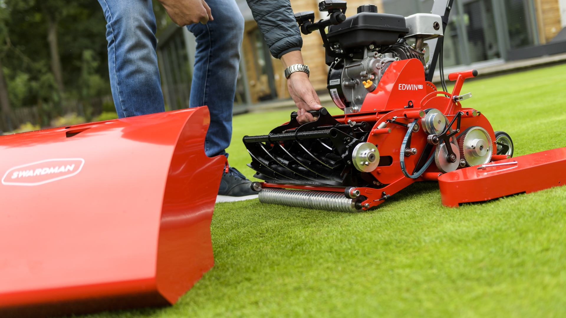 The reel mower hot sale